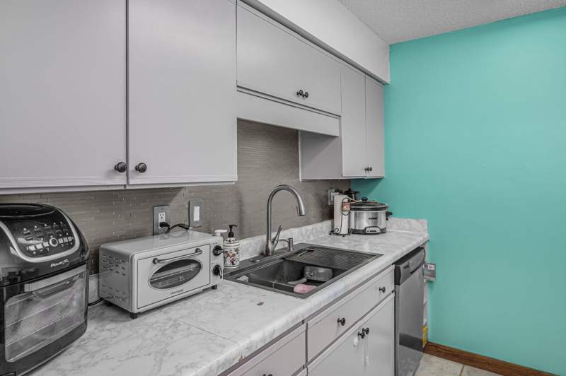 1 bedroom Condominium at 6018 Indrio Road #6, Indian Pines Village, Fort Pierce — photo 5