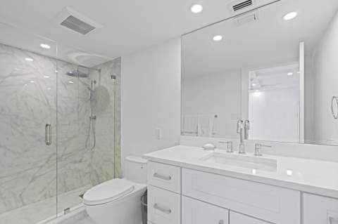 5380 N Ocean Drive #10d, Riviera Beach FL - photo 22 of 23