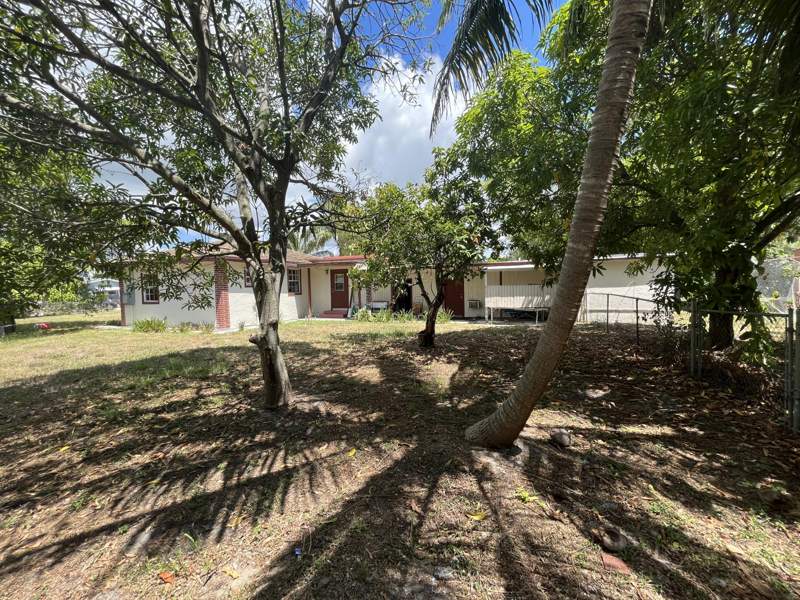5 bedroom Single Family Residence at 821 SW 4th Avenue, Town of Delray Beach / Downtown Delray Beach, Delray Beach — photo 4