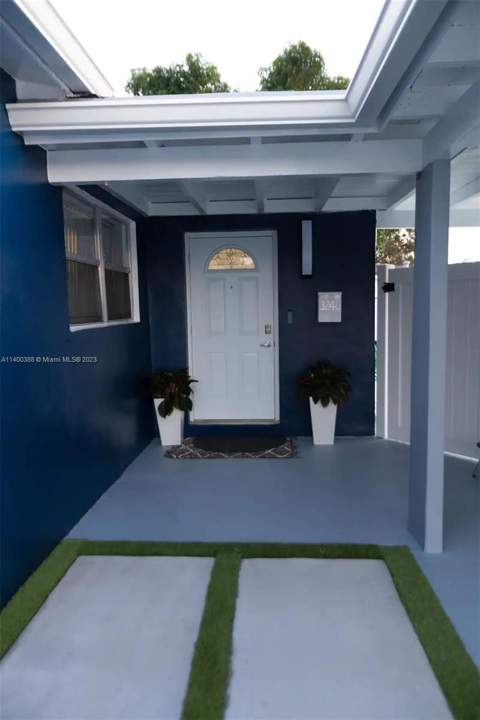 3240 SW 17th Street, Fort Lauderdale FL - photo 6 of 10