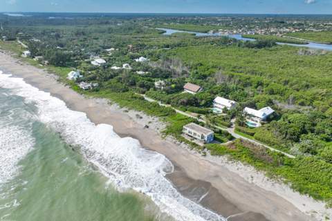162 N Beach Road, Jupiter Island FL - photo 10 of 73