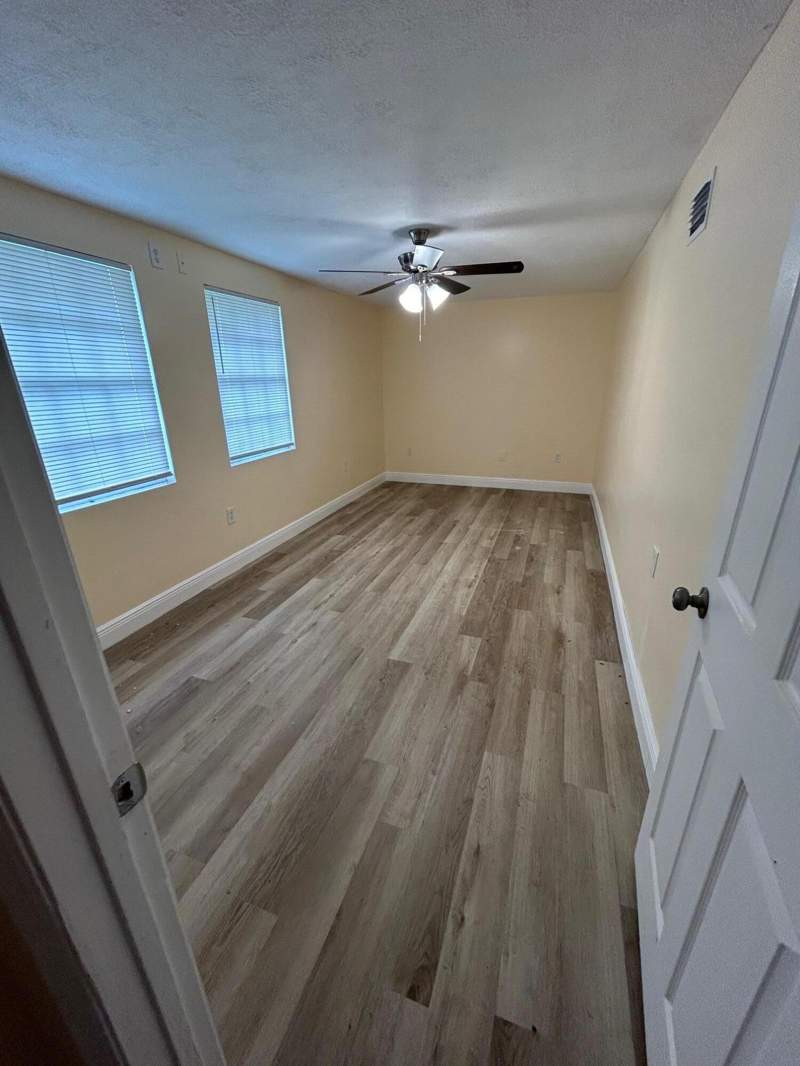 3 bedroom Single Family Residence at 5840 Banana Road, Royal Palm Estates, West Palm Beach — photo 5