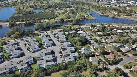 3040 Lake Osborne Drive #106, Lake Worth Beach FL - photo 20 of 20