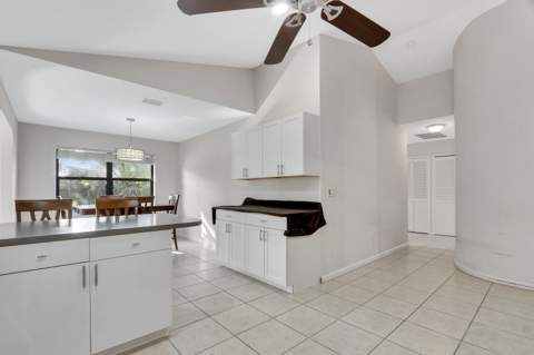 1991 SE Aires Lane, Port St. Lucie FL - photo 21 of 49