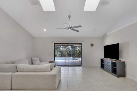 1991 SE Aires Lane, Port St. Lucie FL - photo 18 of 49
