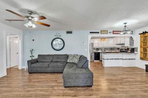 329 Knotty Pine Circle #A-2, Greenacres FL - photo 6 of 31