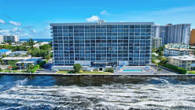 2 bedroom Condominium at 521 N Riverside Drive #1207, Silver Thatch Intracoastal, Pompano Beach — photo 2