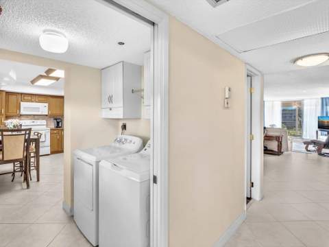 3510 Oaks Way #409, Pompano Beach FL - photo 19 of 61