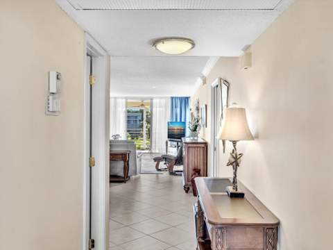 3510 Oaks Way #409, Pompano Beach FL - photo 9 of 61