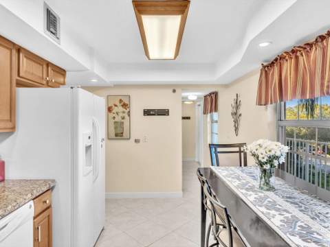3510 Oaks Way #409, Pompano Beach FL - photo 17 of 61