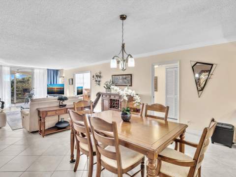 3510 Oaks Way #409, Pompano Beach FL - photo 21 of 61