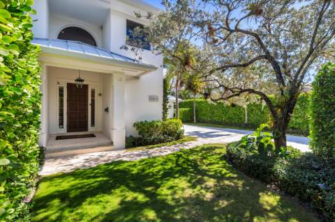 2614 Furman Lane, Lake Worth Beach FL - photo 6 of 36