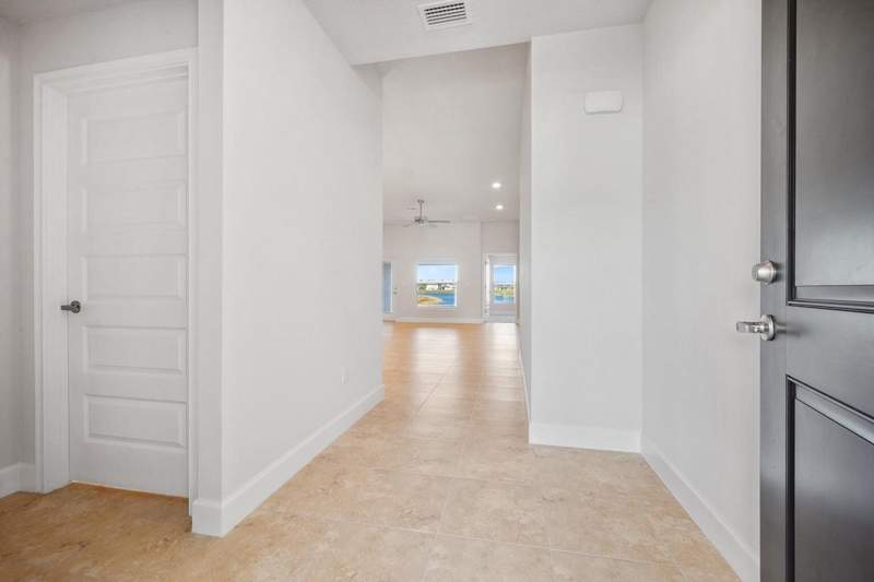 4 bedroom Villa at 5112 Modeno Street, Waterstone Phase Four, Fort Pierce — photo 2