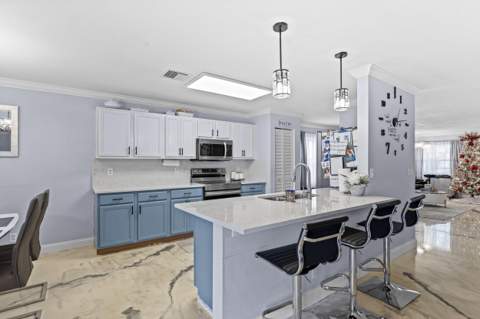 6627 Rainwood Cove Lane, Lake Worth FL - photo 13 of 43