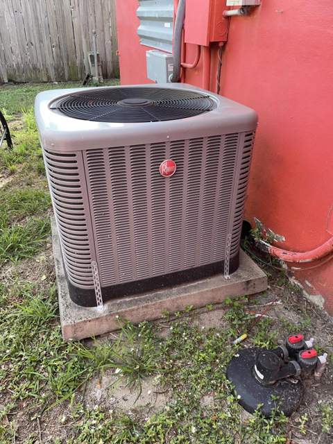 3024 Glenwood Road, West Palm Beach FL - photo 8 of 38