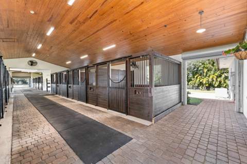 4915 Stables Way, Wellington FL - photo 14 of 80
