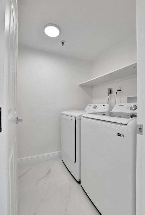 7076 Huntington Lane #407, Delray Beach FL - photo 12 of 26