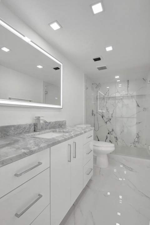 7076 Huntington Lane #407, Delray Beach FL - photo 7 of 26
