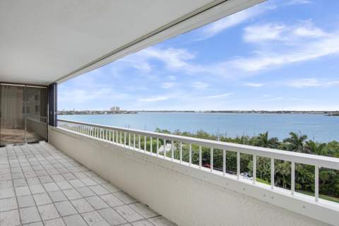 5280 N Ocean Drive #4d, Singer Island FL - photo 11 of 40