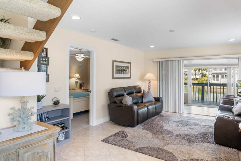 3 bedroom Condominium at 4949 N Highway A1a #196, Breakers Landing, A Condominium, Fort Pierce — photo 4