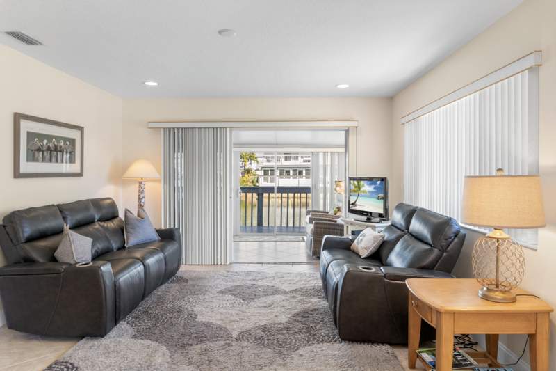 3 bedroom Condominium at 4949 N Highway A1a #196, Breakers Landing, A Condominium, Fort Pierce — photo 5