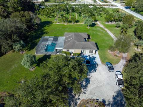 13528 N 6th Court, Loxahatchee Groves FL - photo 7 of 33