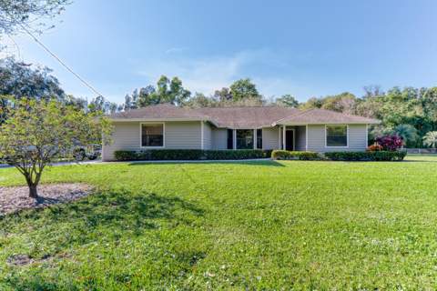 13528 N 6th Court, Loxahatchee Groves FL - photo 8 of 33