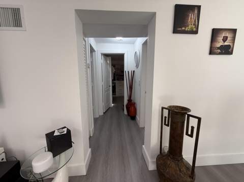 303 NW 28 Way, Fort Lauderdale FL - photo 15 of 33