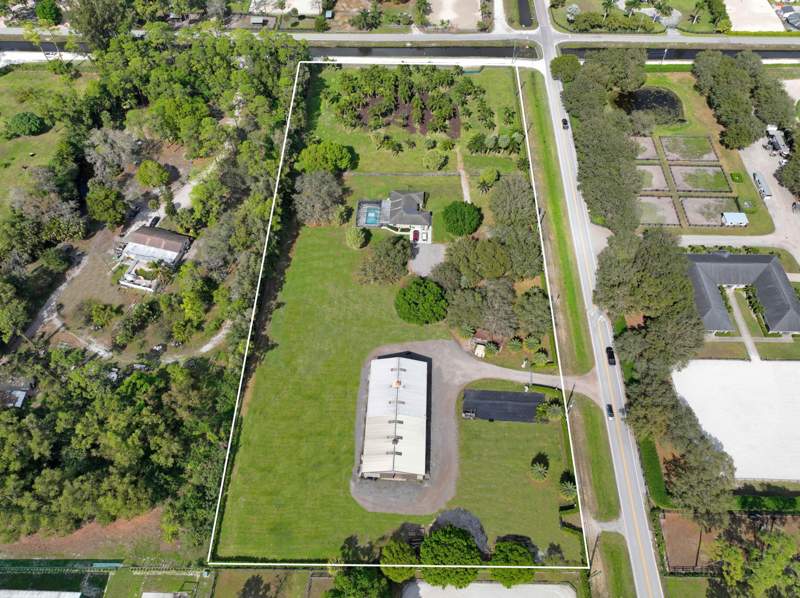 4 bedroom Single Family Residence at 13528 N 6th Court, Loxahatchee Groves, Loxahatchee Groves — photo 2