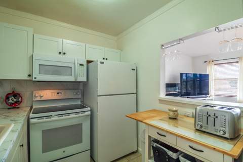 120 Northampton #F, West Palm Beach FL - photo 14 of 28