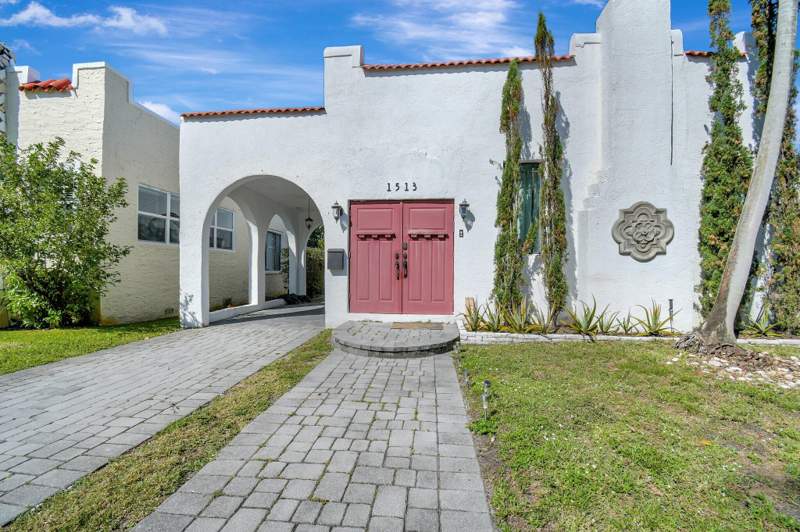 2 bedroom Single Family Residence at 1513 Adams Street, Hollywood, Hollywood — photo 3