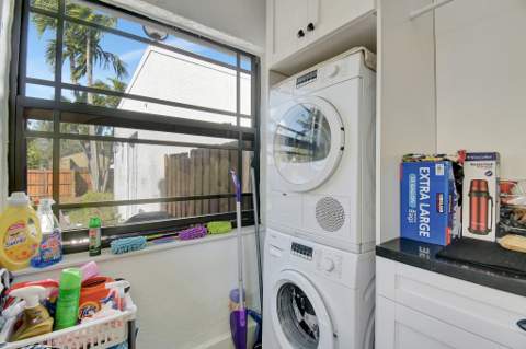 1513 Adams Street, Hollywood FL - photo 15 of 42