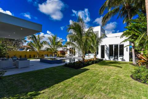 2627 NE 14th Street, Fort Lauderdale FL - photo 6 of 18