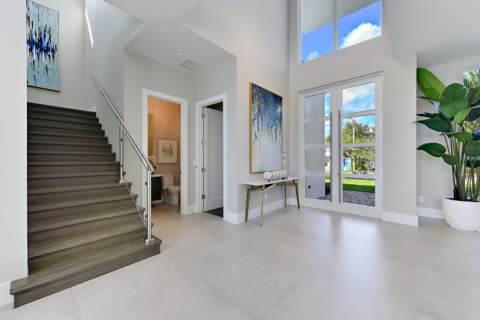 2627 NE 14th Street, Fort Lauderdale FL - photo 9 of 18