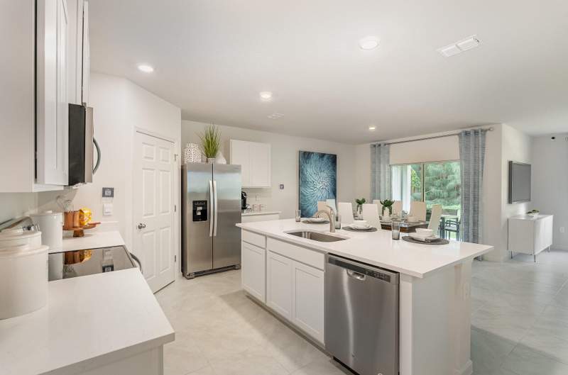 4 bedroom Single Family Residence at 2234 SW Heathwood Circle, Port St Lucie Section 40, Port St. Lucie — photo 5