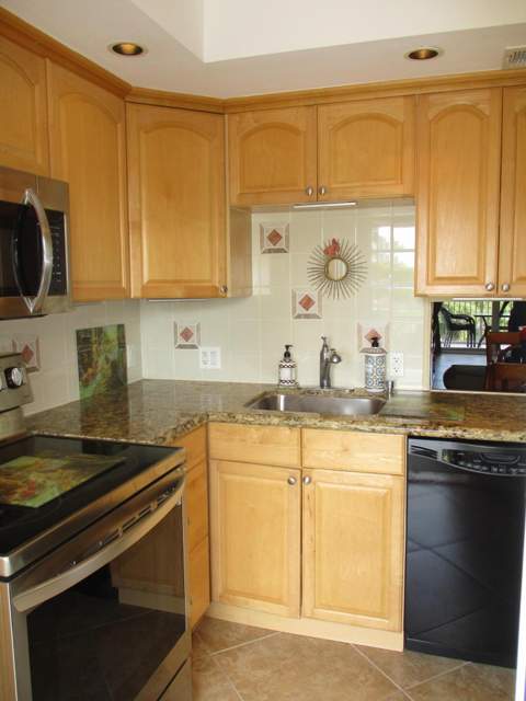 3300 N Palm Aire Drive #306, Pompano Beach FL - photo 10 of 95