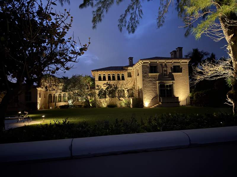 5 bedroom Condominium at 200 N Ocean Boulevard #1, Warden House Condo, Palm Beach — photo 2