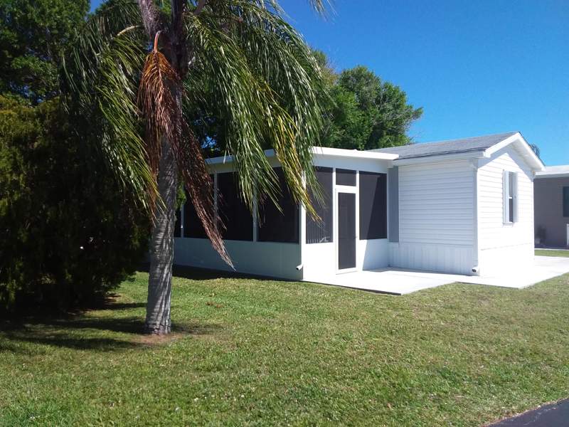 2 bedroom Manufactured Home at 267 Nightingale Avenue, Sandhill Shores, Fort Pierce — photo 2