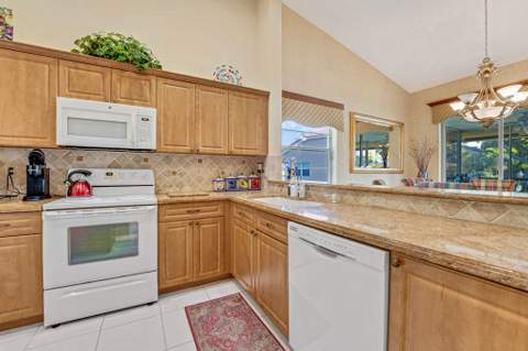 9805 Shadybrook 201 Drive #201, Boynton Beach FL - photo 19 of 49