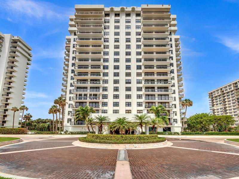 2 bedroom Condominium at 2003 N Ocean Boulevard #602, La Fontana, Boca Raton — photo 2
