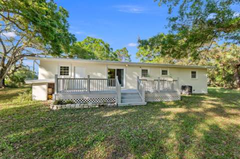11541 Okeechobee Road, Fort Pierce FL - photo 7 of 46