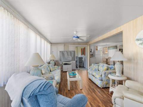 4743 NE Blue Heron Lane #7, Jensen Beach FL - photo 10 of 34