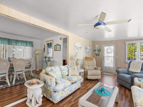 4743 NE Blue Heron Lane #7, Jensen Beach FL - photo 12 of 34
