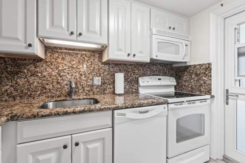 2760 S Ocean Boulevard #313, Palm Beach FL - photo 11 of 30