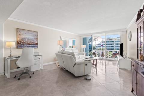 2760 S Ocean Boulevard #313, Palm Beach FL - photo 9 of 30