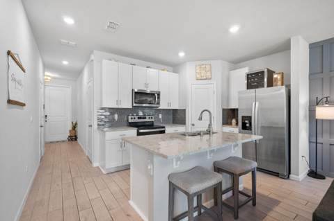 341 SE Halifax Lane, Stuart FL - photo 12 of 43