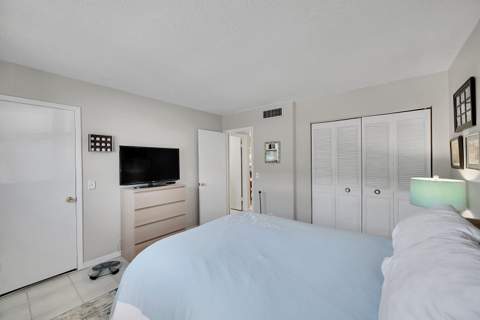 632 Snug Harbor Drive #D3, Boynton Beach FL - photo 17 of 37
