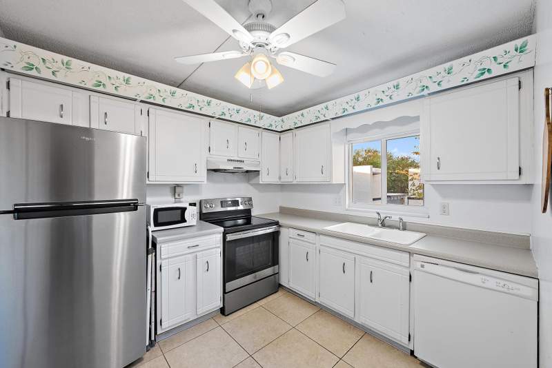 2 bedroom Condominium at 1561 NE 12th Terrace #C-14, Beacon 21 Condo, Jensen Beach — photo 3