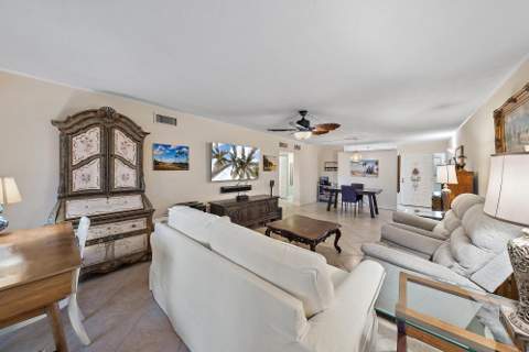 1561 NE 12th Terrace #C-14, Jensen Beach FL - photo 7 of 39