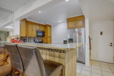 4364 NW 9th Avenue #16-3d, Deerfield Beach FL - photo 9 of 15